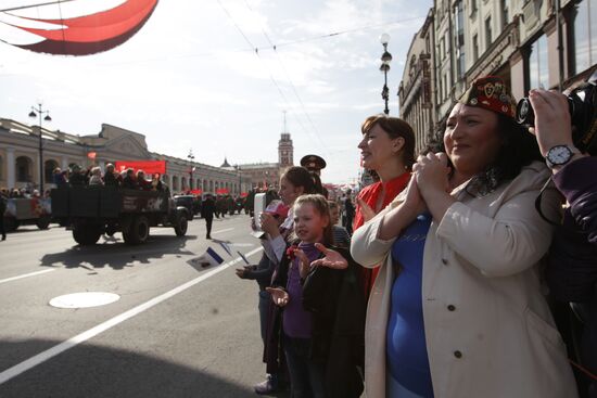 Veterans parade in St Petersburg