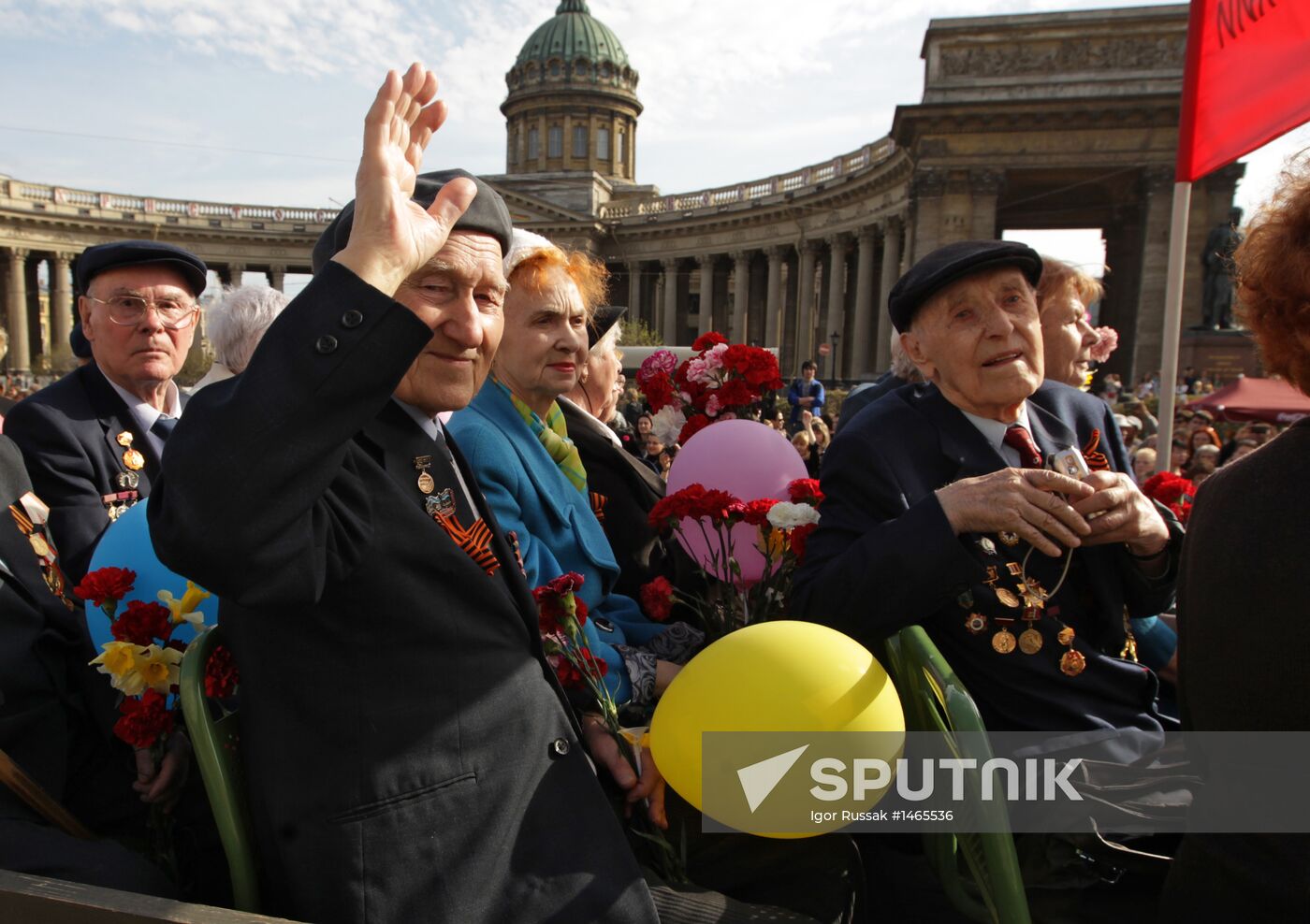 Veterans parade in St Petersburg