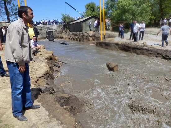 Downtown Nazran flooded after water breaks through floodgate