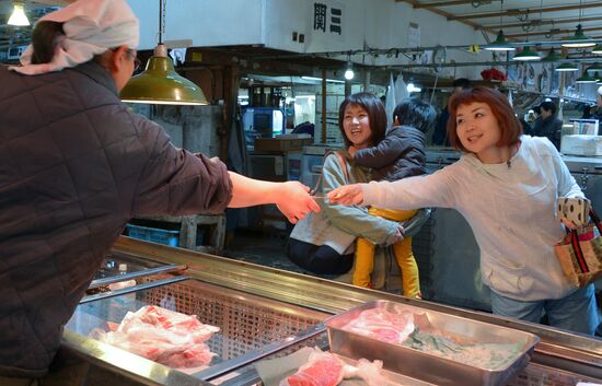Tsukiji seafood market in Tokyo