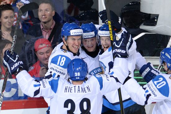 2013 Men's World Ice Hockey Championships. Russia vs. Finland