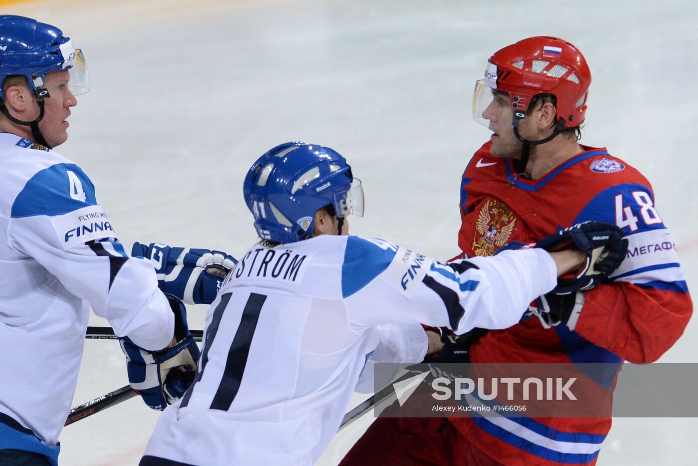 2013 Men's World Ice Hockey Championships. Russia vs. Finland