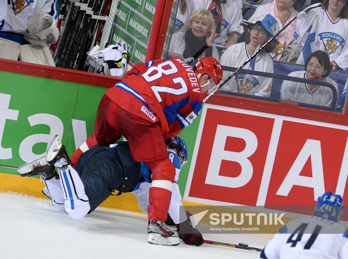 2013 Men's World Ice Hockey Championships. Russia vs. Finland
