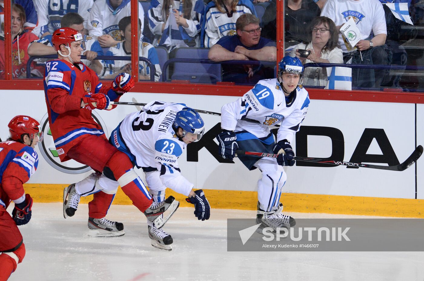 2013 Men's World Ice Hockey Championships. Russia vs. Finland