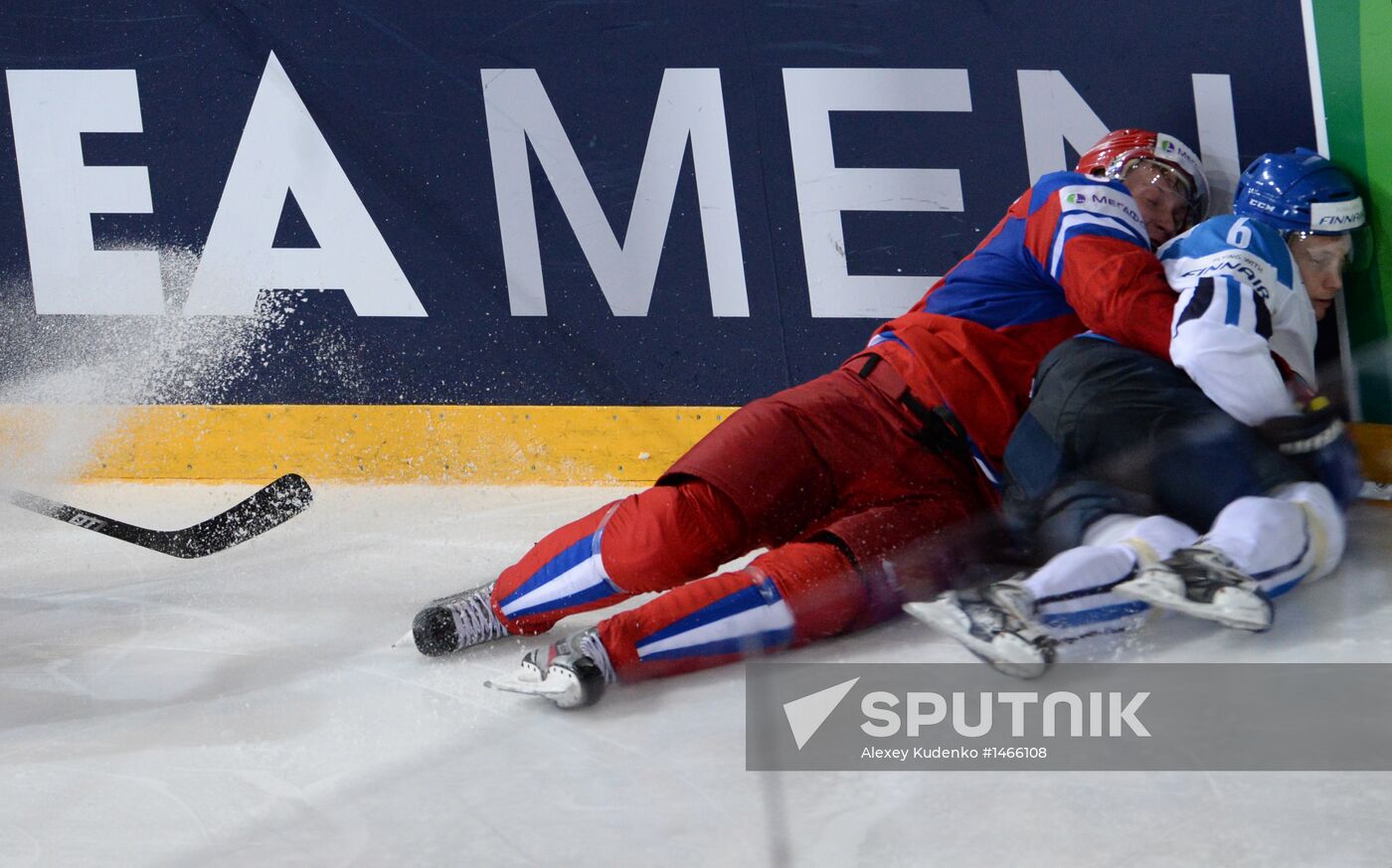 2013 Men's World Ice Hockey Championships. Russia vs. Finland