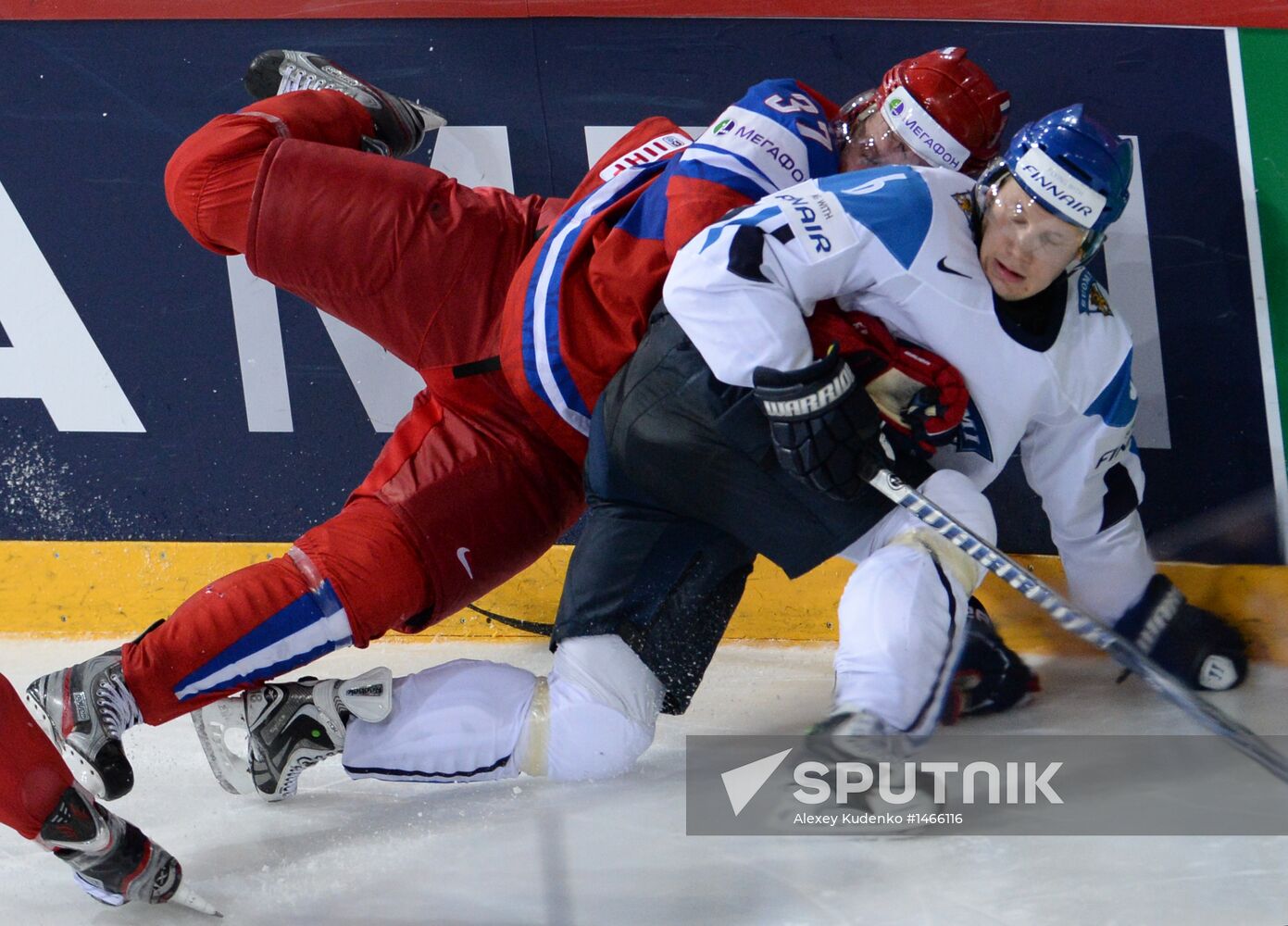 2013 Men's World Ice Hockey Championships. Russia vs. Finland