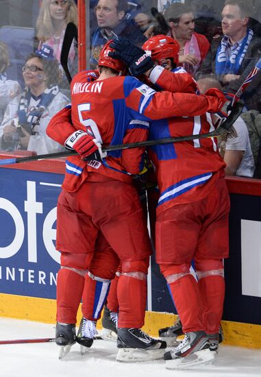2013 Men's World Ice Hockey Championships. Russia vs. Finland