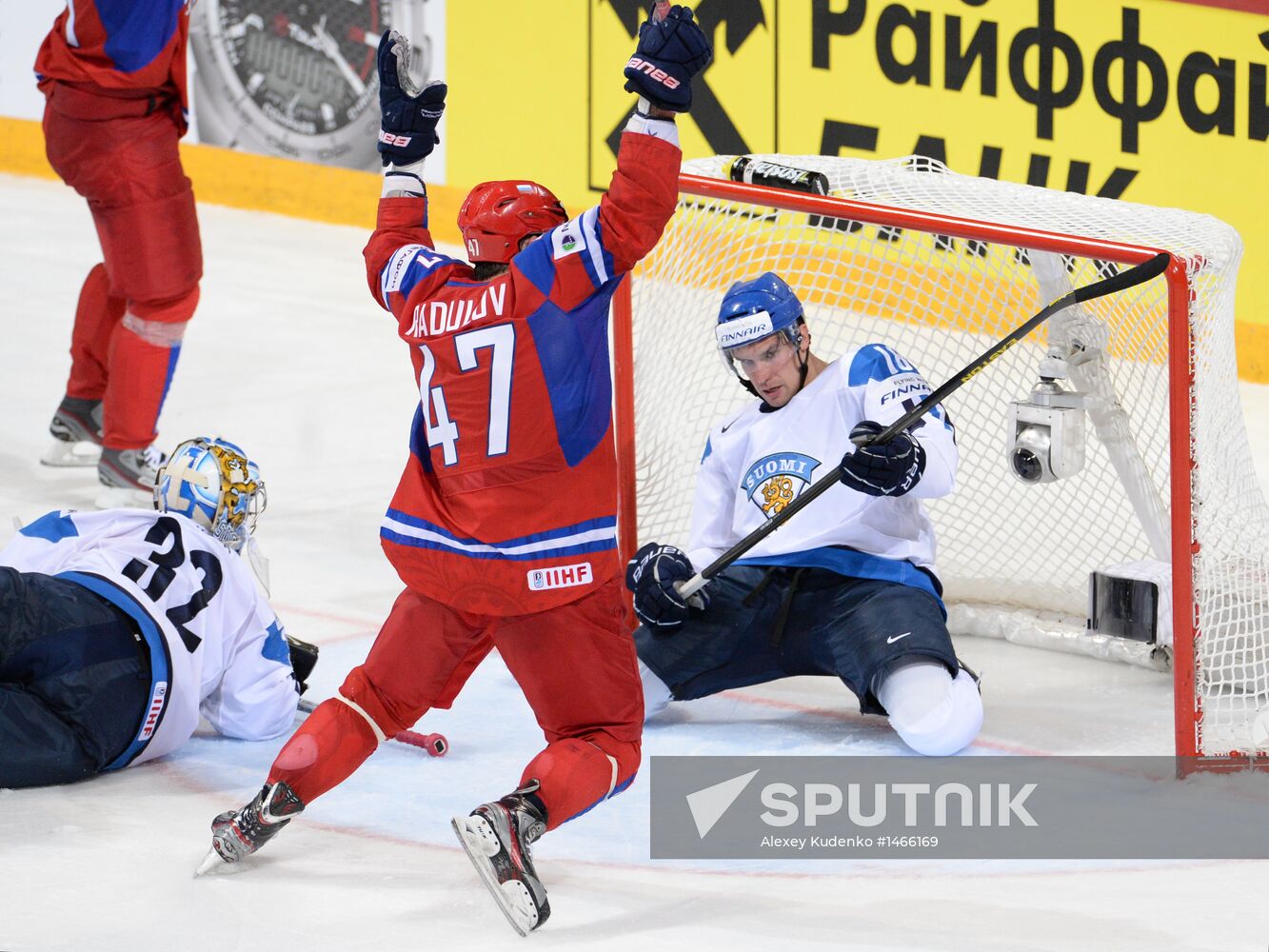 2013 Men's World Ice Hockey Championships. Russia vs. Finland