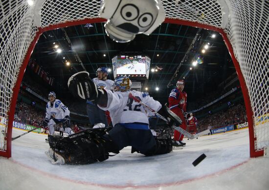 2013 Men's World Ice Hockey Championships. Russia vs. Finland