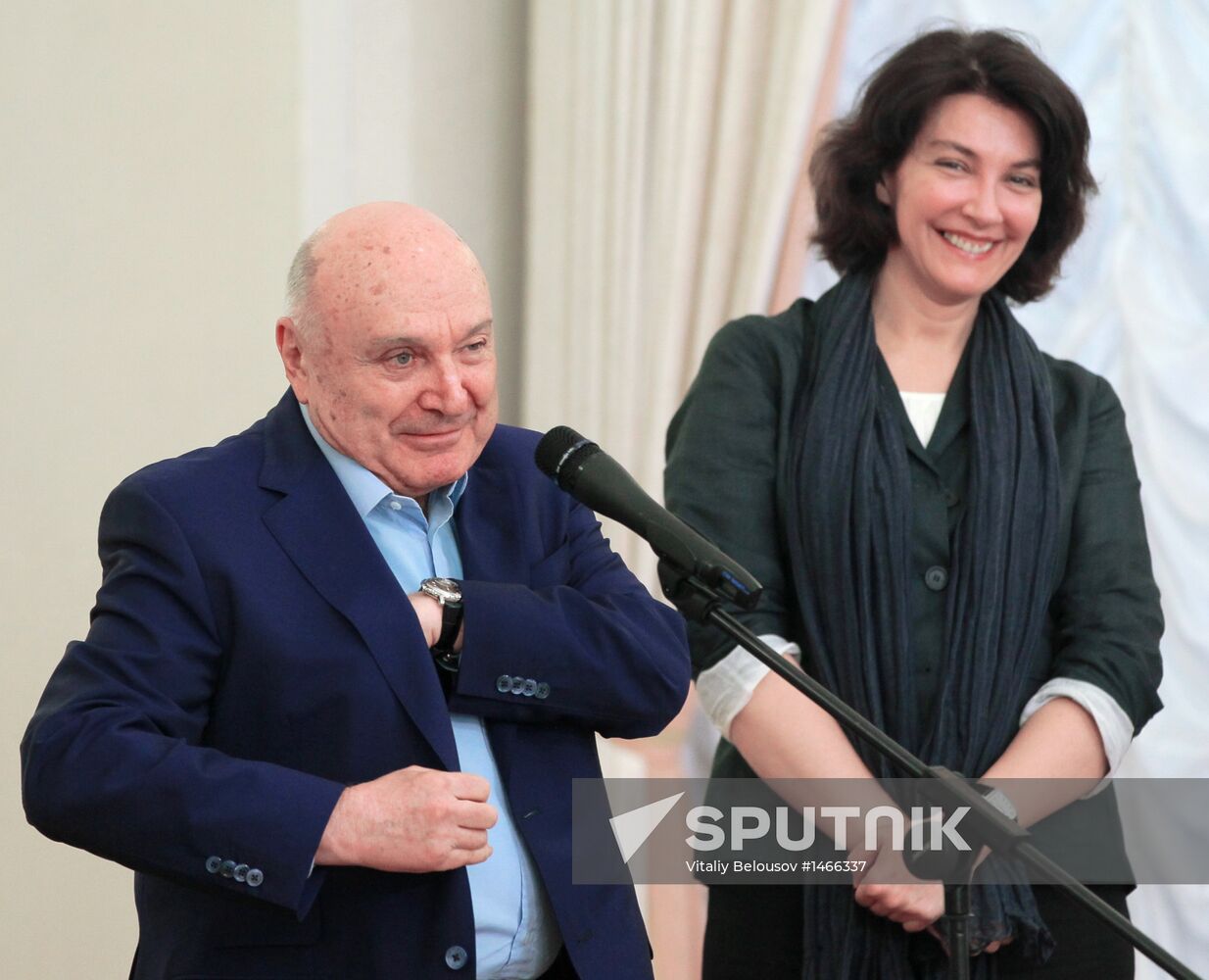 Wedding ceremonies held in Moscow Government building