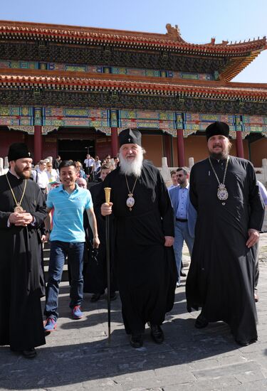 Patriarch Kirill visits Great Chinese Wall