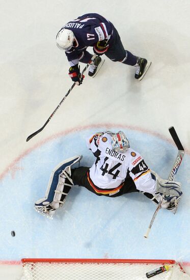 Ice Hockey World Championship. United States vs. Germany