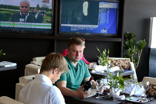 Summer racing season opens at Central Moscow Hippodrome