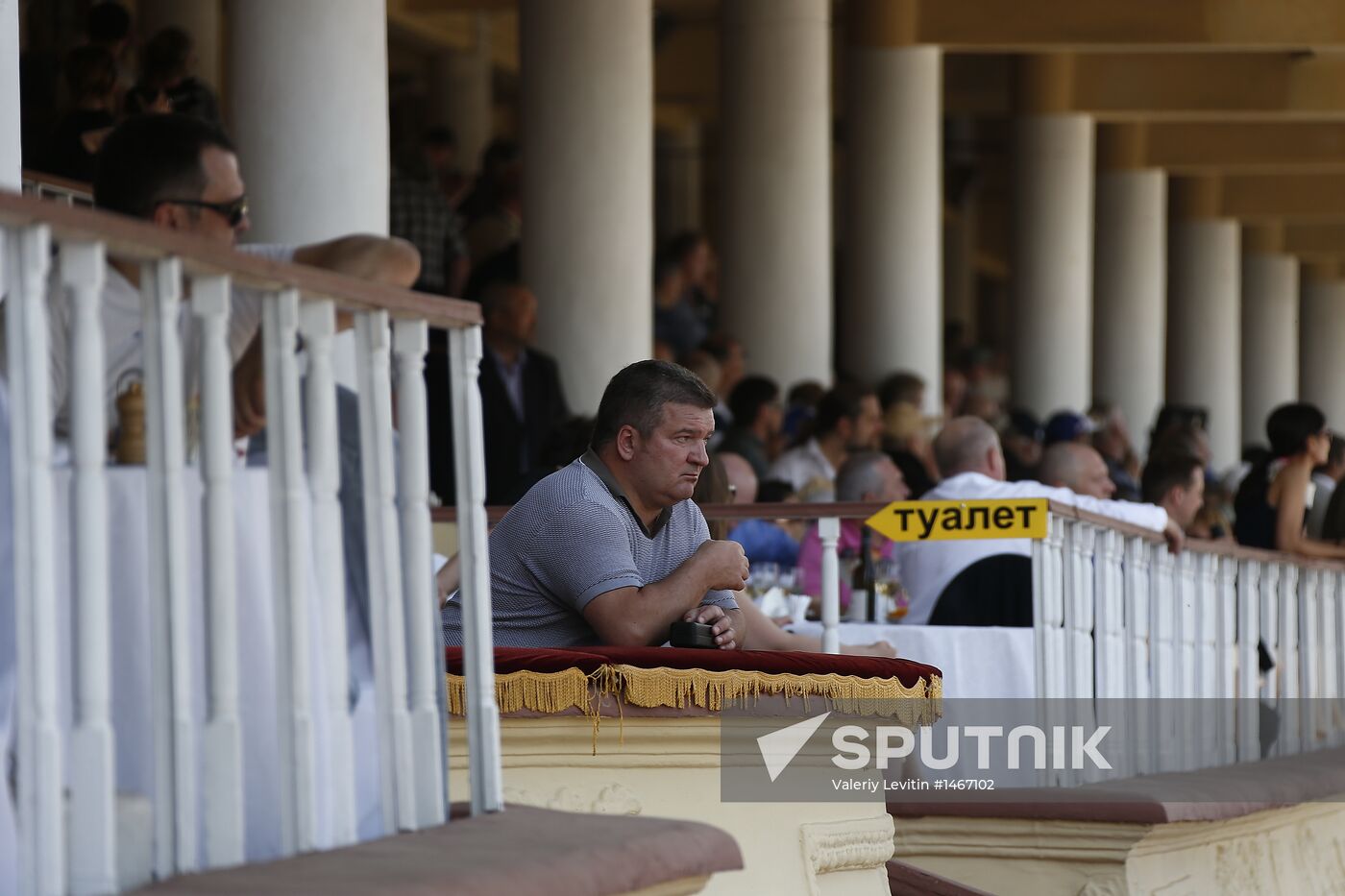 Summer racing season opens at Central Moscow Hippodrome