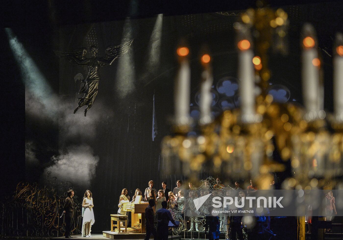 Rehearsal for Bolshoi Theatre organ presentation concert