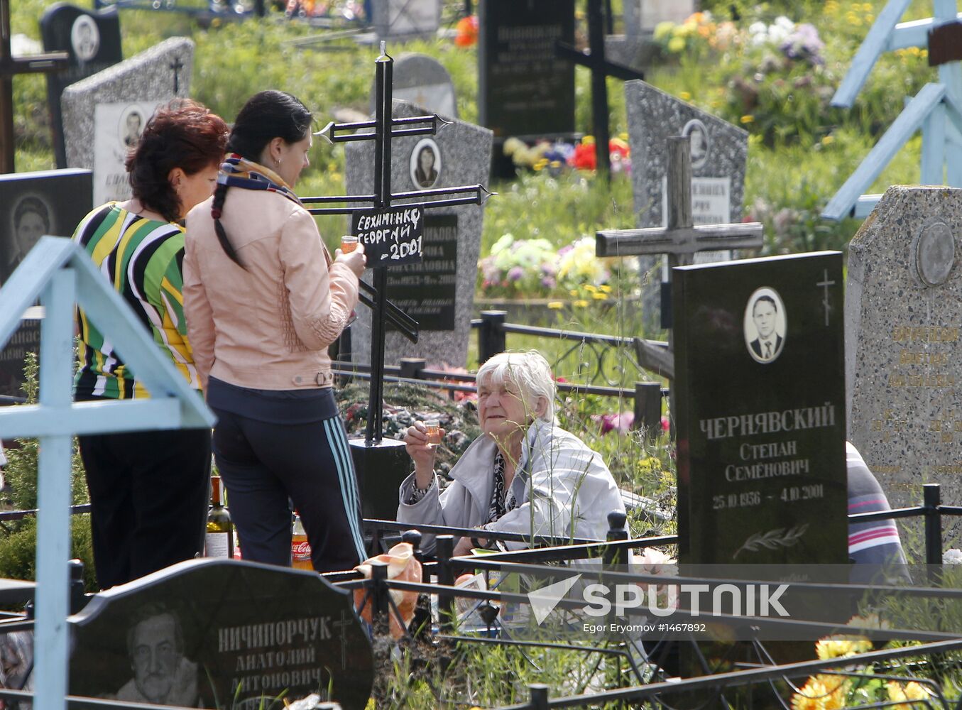 Visiting cemetery on Radonitsa Day