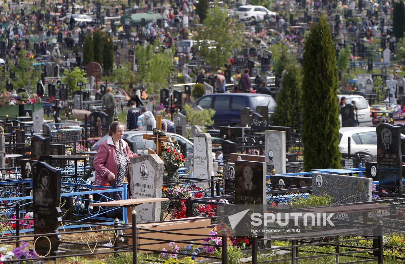 Visiting cemetery on Radonitsa Day