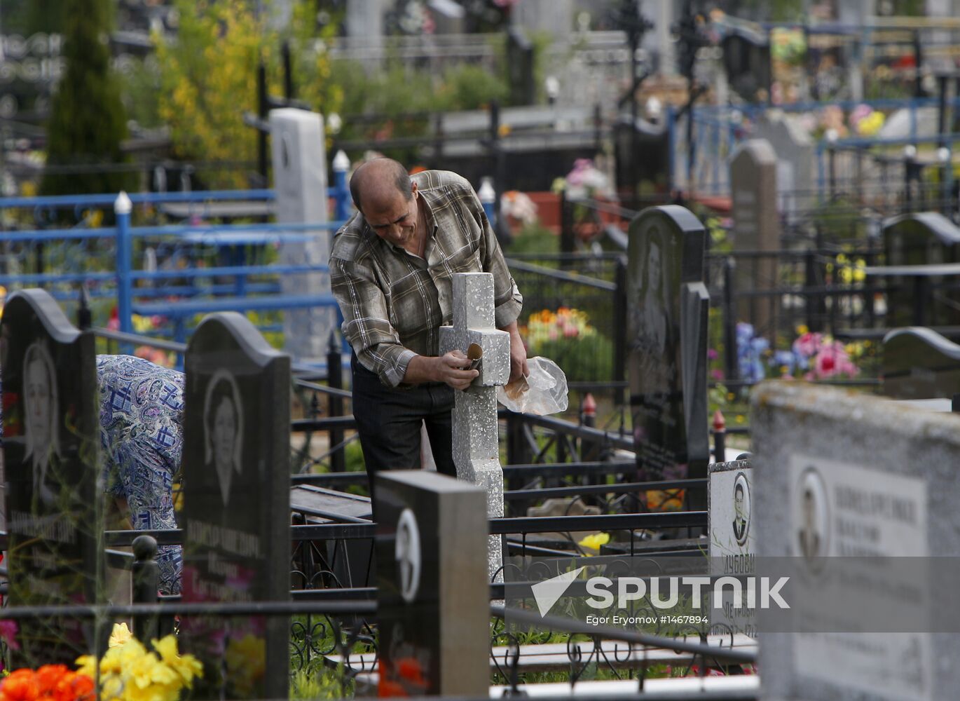 Visiting cemetery on Radonitsa Day