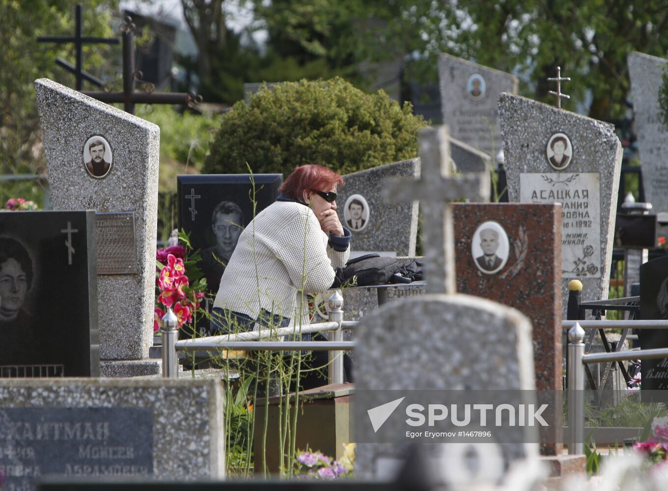 Visiting cemetery on Radonitsa Day