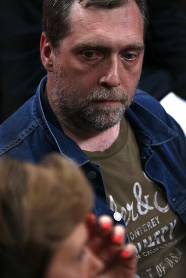 Live broadcast of Fair Gentleman newsical