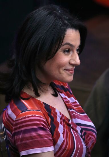 Live broadcast of Fair Gentleman newsical