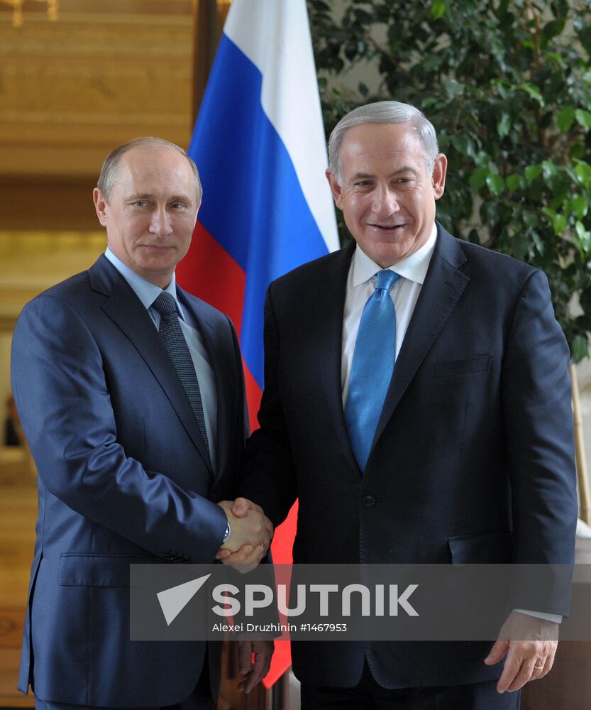 Vladimir Putin meets with Benjamin Netanyahu in Sochi