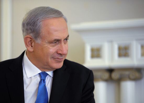 Vladimir Putin meets with Benjamin Netanyahu in Sochi