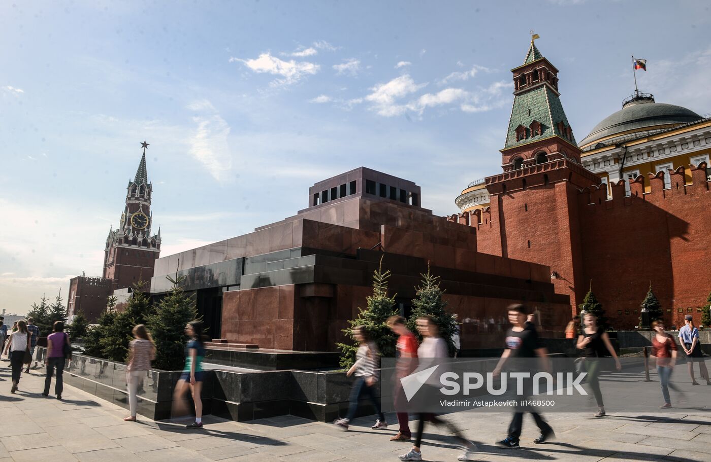 Lenin's Mausoleum opens after reconstruction
