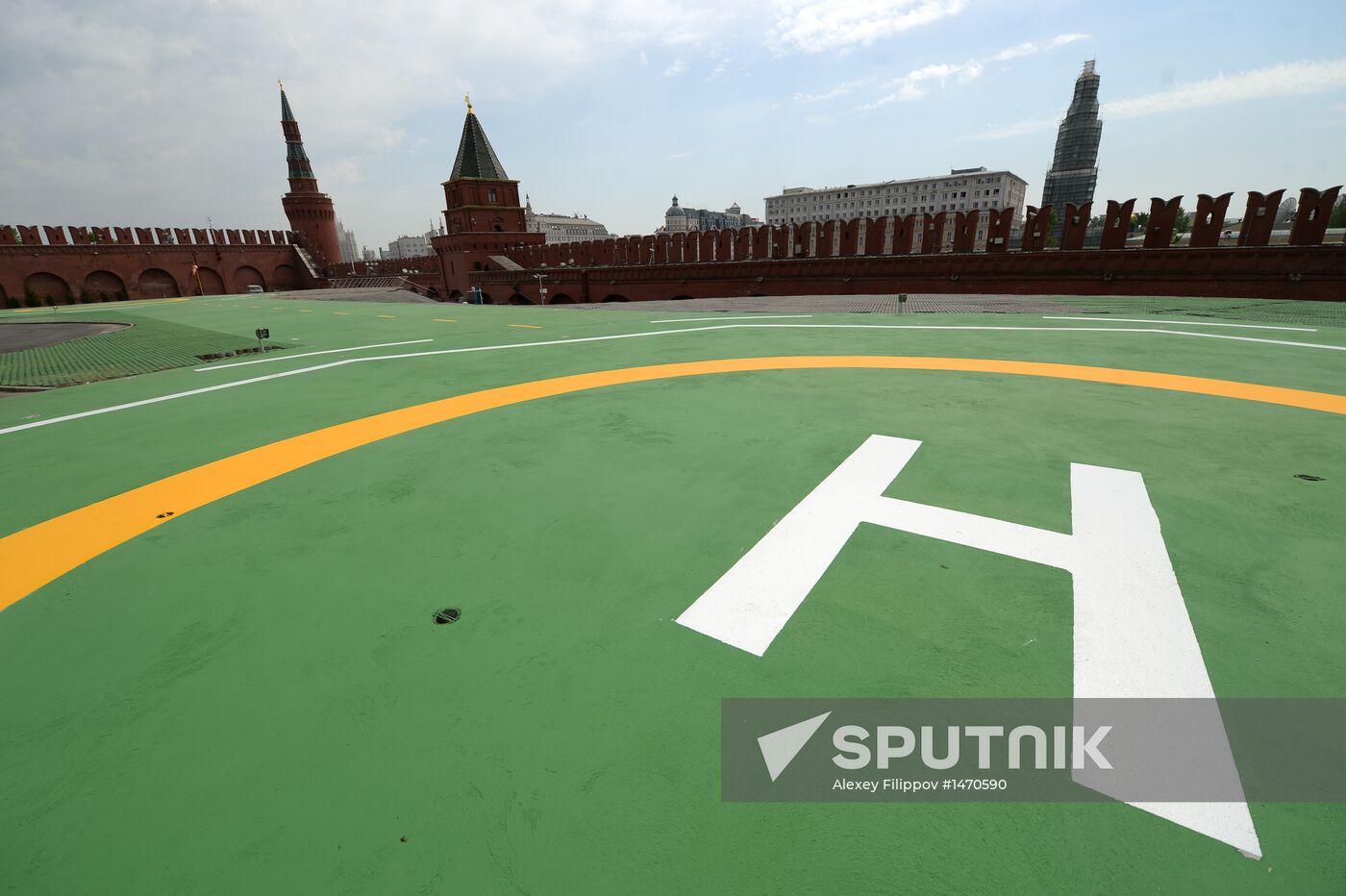 Helicopter pad in Kremlin ready for Russian President's flights
