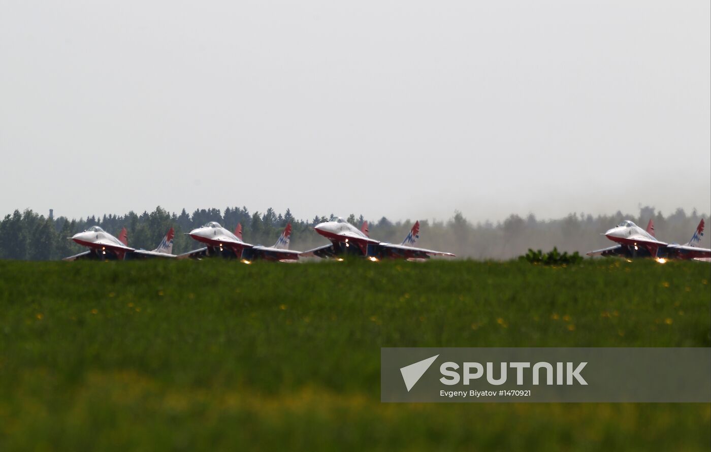 Air show by Maxim Musatov