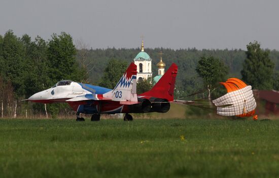 Air show by Maxim Musatov
