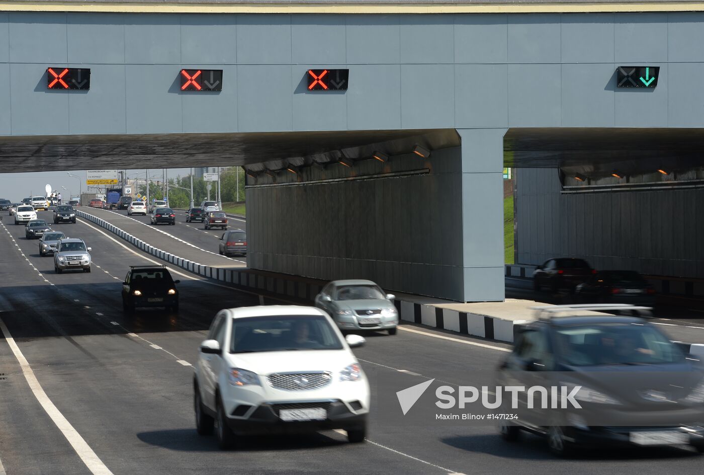 Opening of overpass on Varshavskoye Motorway