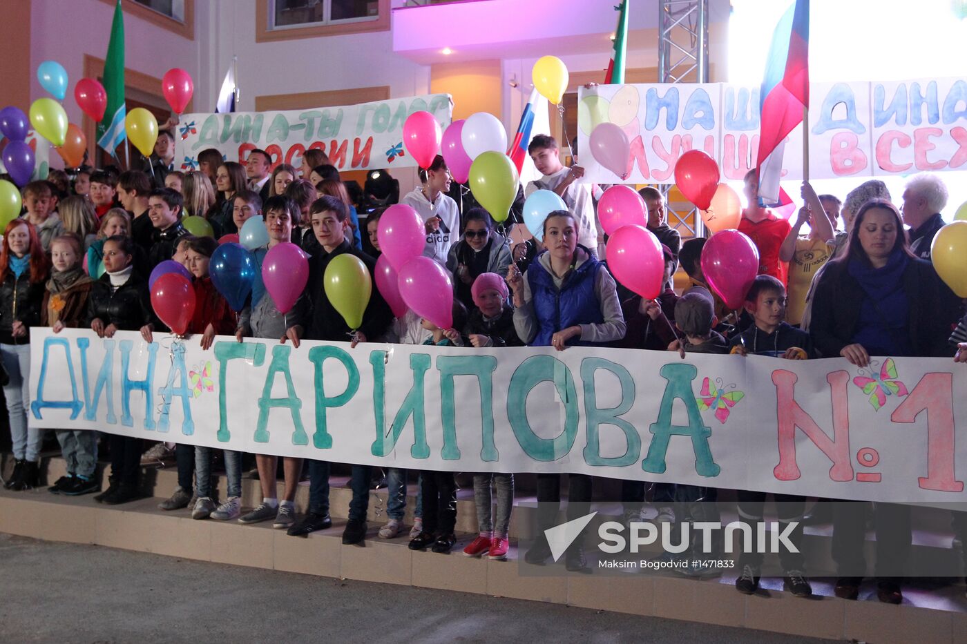 Russia follows Dina Garipova's performance at Eurovision-2013