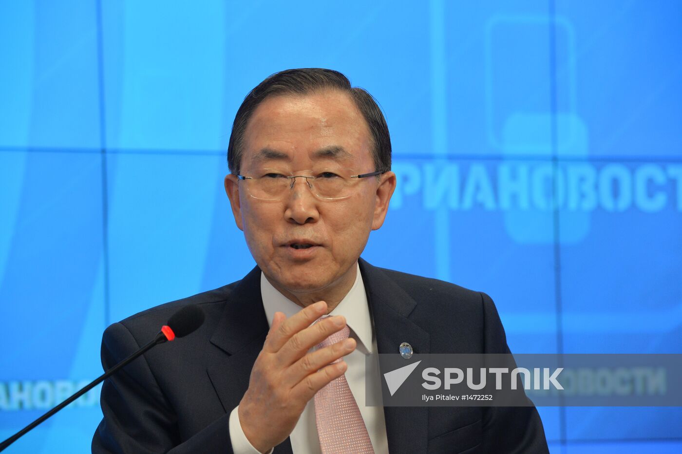 UN Secretary-General Ban Ki-moon visits RIA Novosti