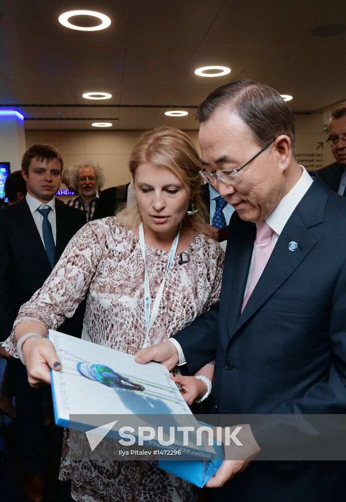 UN Secretary-General Ban Ki-moon visits RIA Novosti
