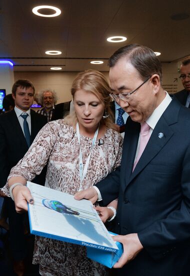 UN Secretary-General Ban Ki-moon visits RIA Novosti