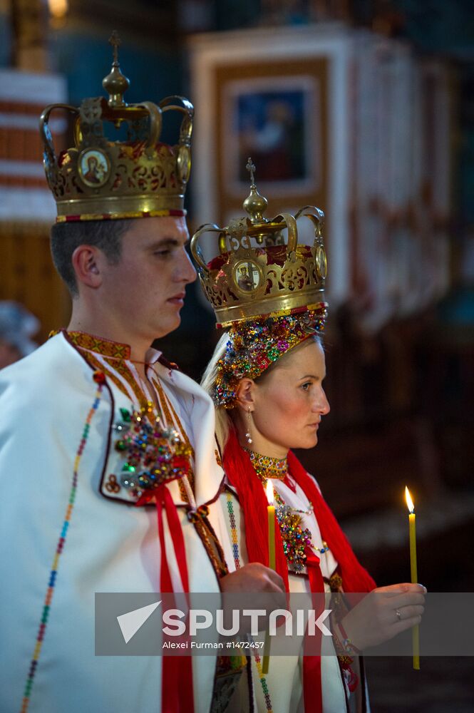 Traditional Hutsul wedding