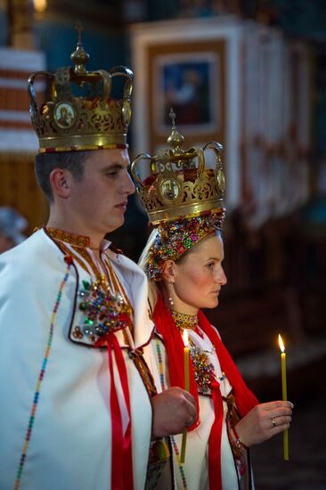 Traditional Hutsul wedding