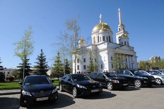 Patriarch Kirill consecrates cathedral in Yekaterinburg