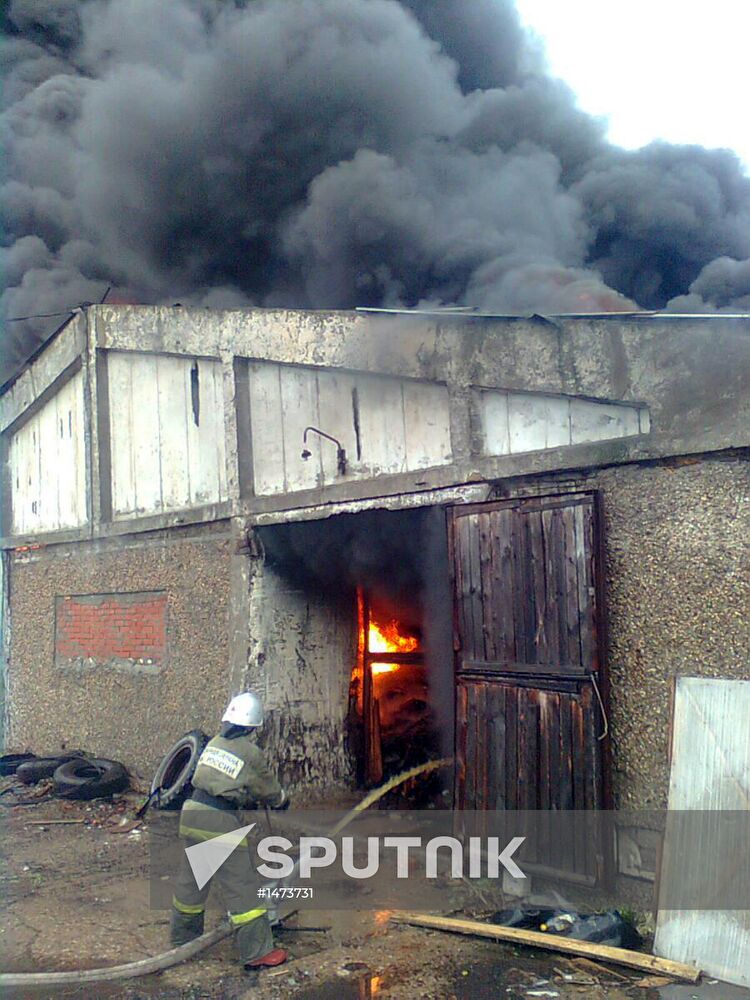 Fire in automotive products warehouse in Moscow region