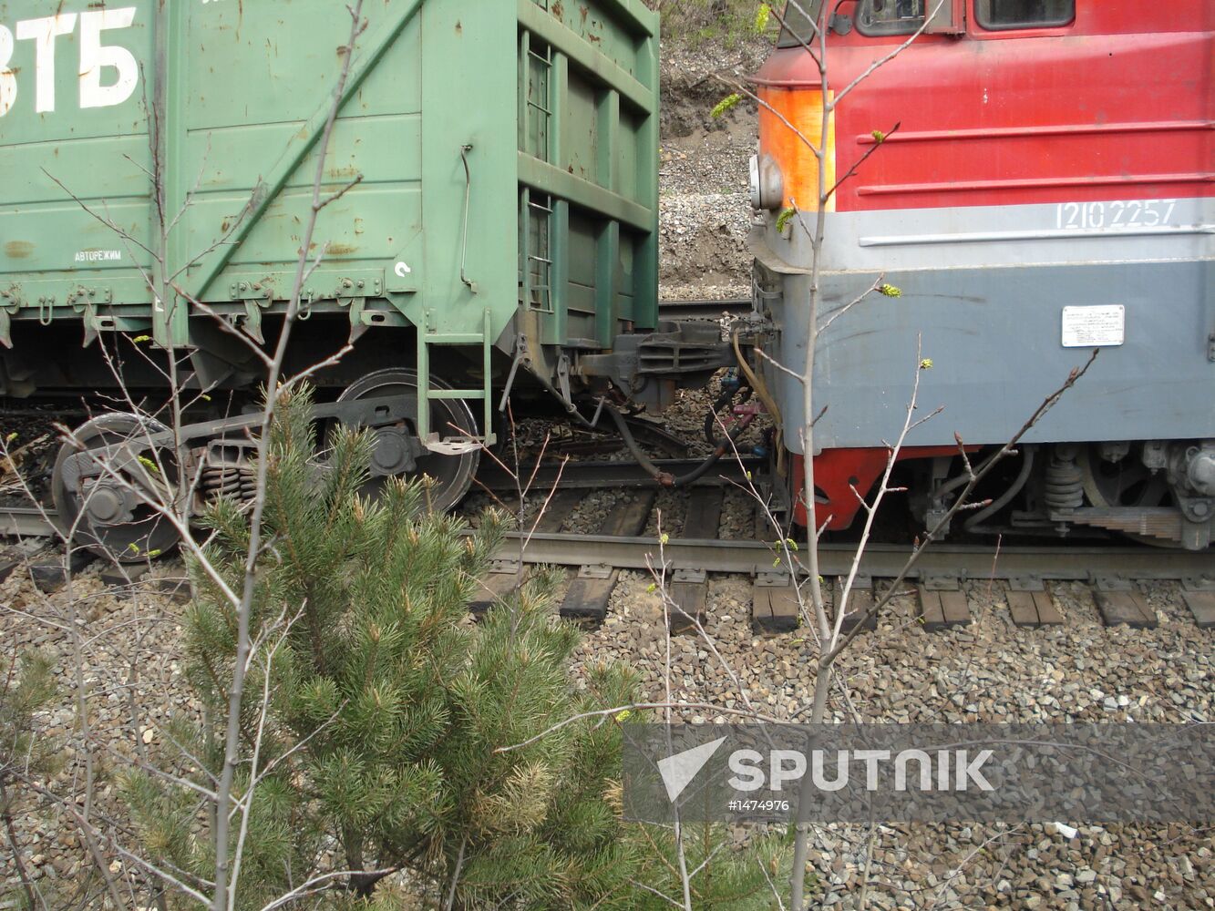 Freight train derails between Zlatoust and Urzhumka