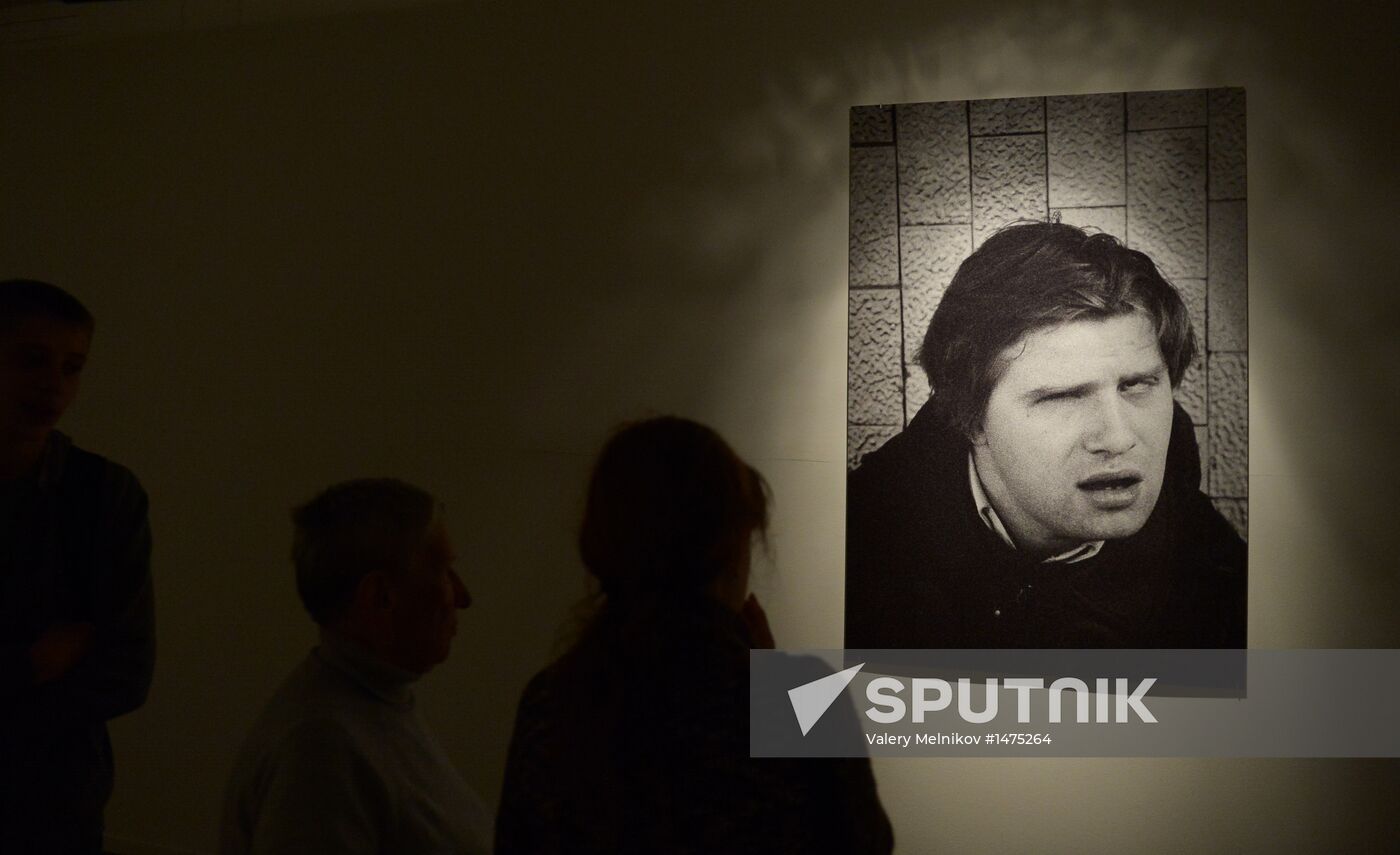 Dmitry Gutov's exhibition "Nothing To Be Surprised About"