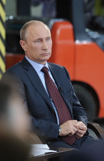 Vladimir Putin visits Voronezh