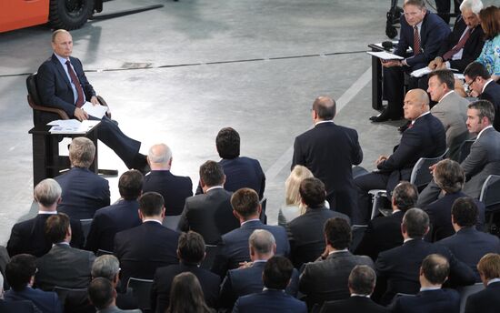 Vladimir Putin visits Voronezh