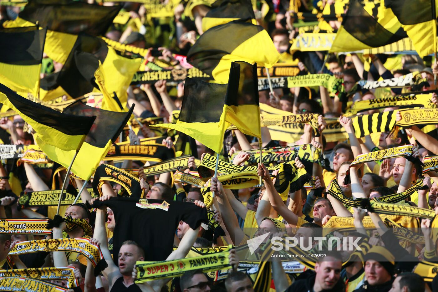 Football Champions League. Borussia vs. Bayern