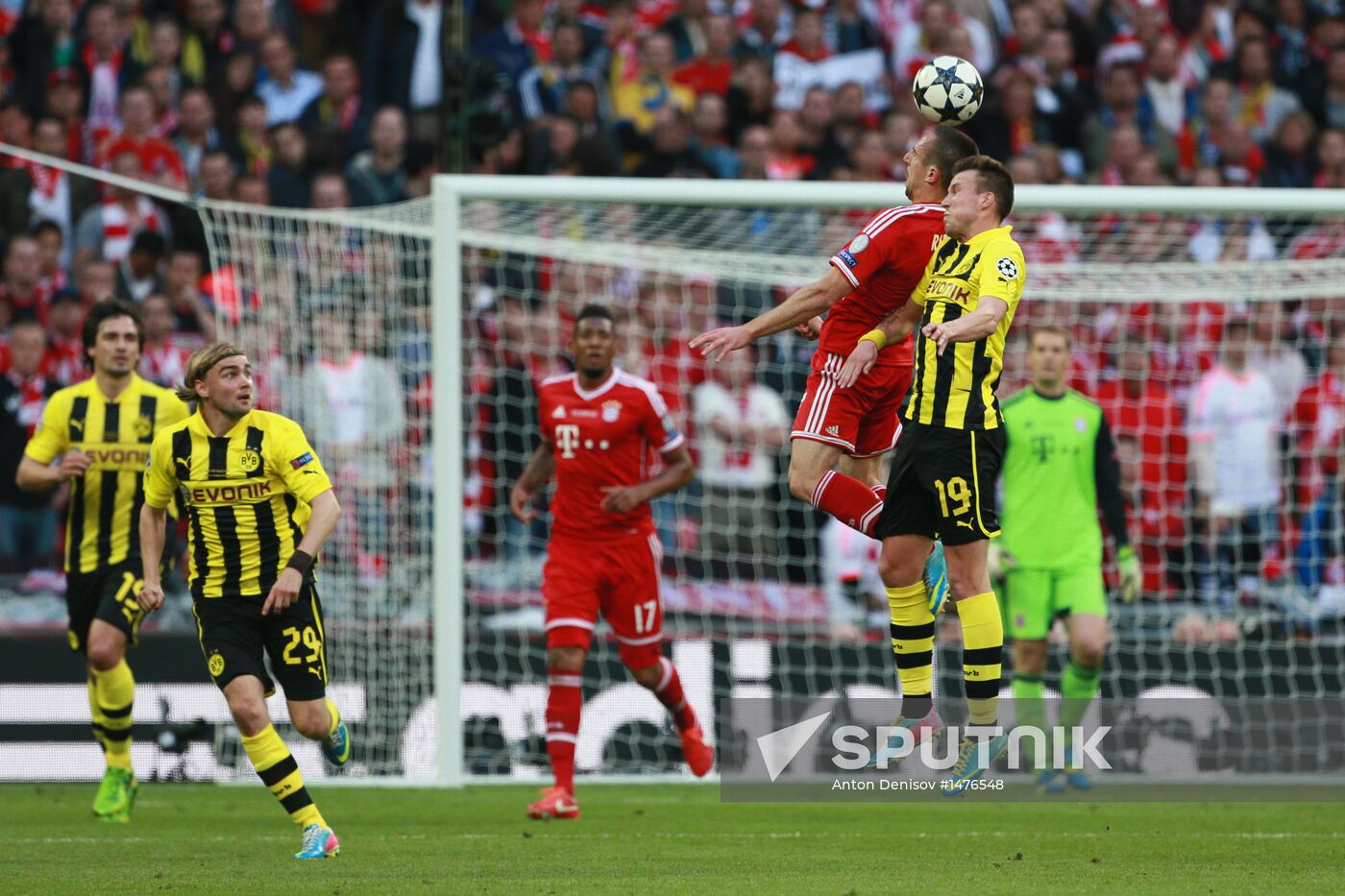 Football Champions League. Borussia vs. Bayern