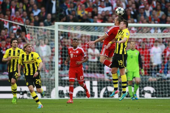 Football Champions League. Borussia vs. Bayern