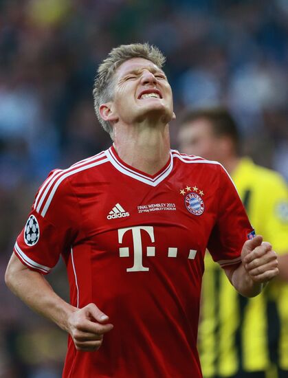 Football Champions League. Borussia vs. Bayern