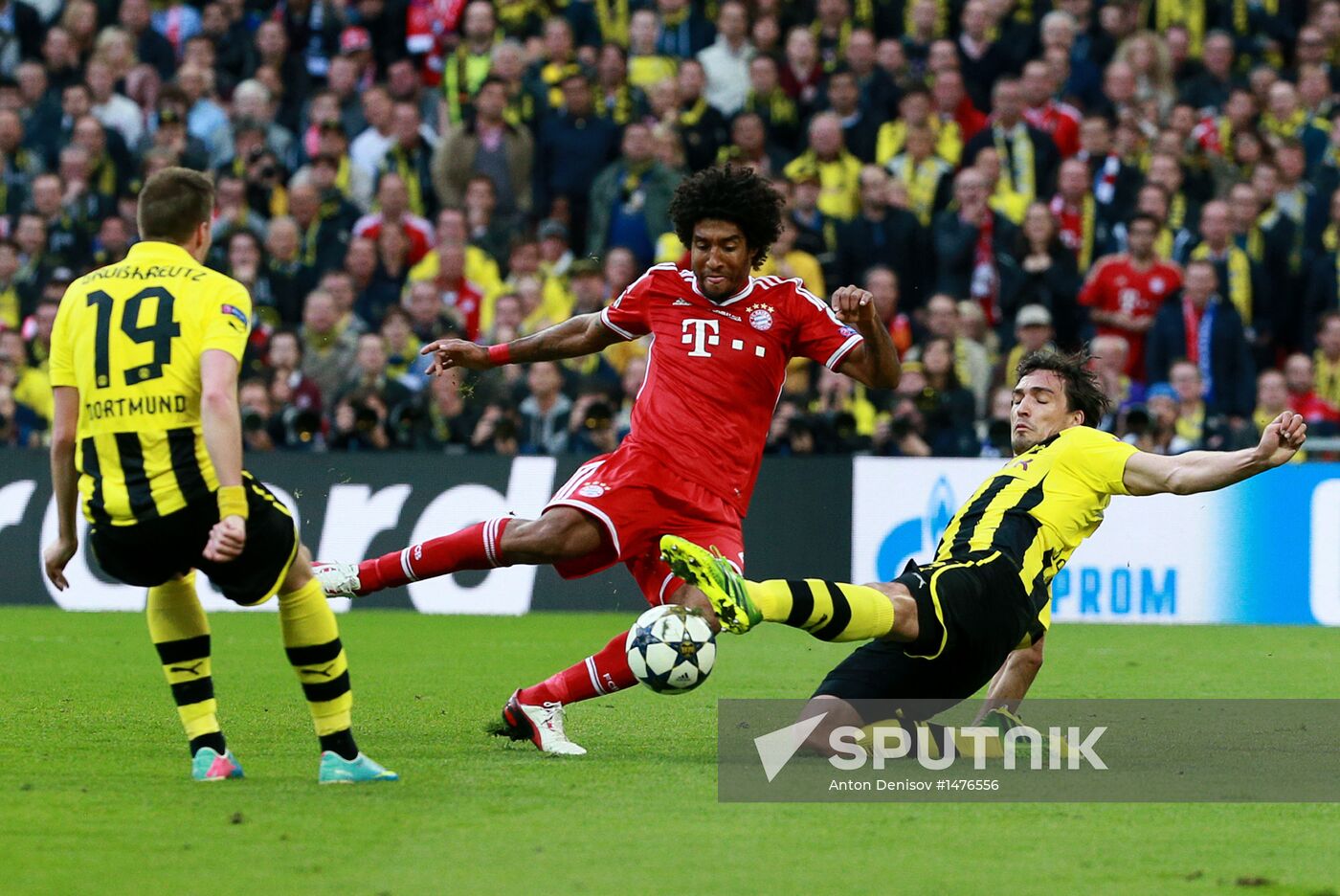 Football Champions League. Borussia vs. Bayern