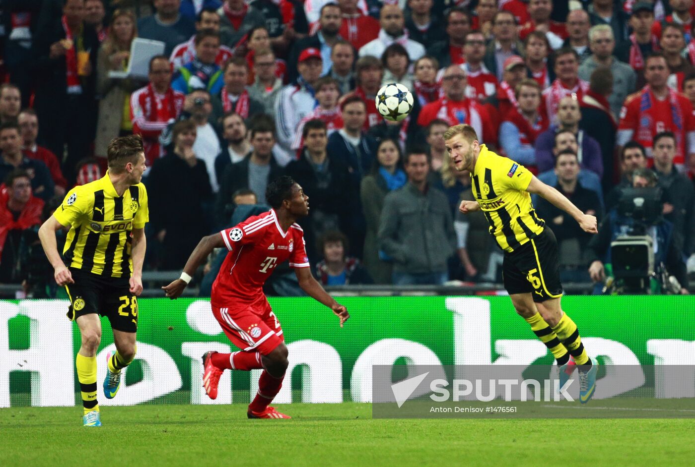 Football Champions League. Borussia vs. Bayern